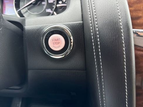 Used 2019 Nissan Armada Platinum w/ Captain's Chairs Package image 40