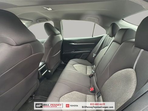 Used 2024 Toyota Camry LE image 12