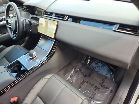 Used 2026 Land Rover Range Rover Velar S image 28