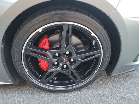 Used 2024 Chevrolet Corvette Stingray Preferred Conv w/ Stealth Interior Trim Package image 35