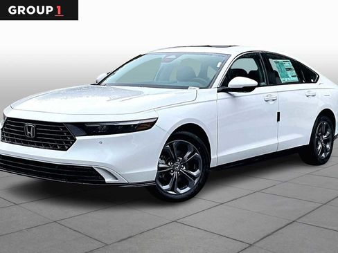 New 2026 Honda Accord EX-L image 1