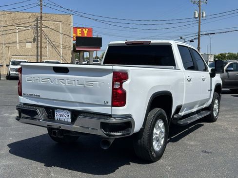 Used 2024 Chevrolet Silverado 2500 LT image 23