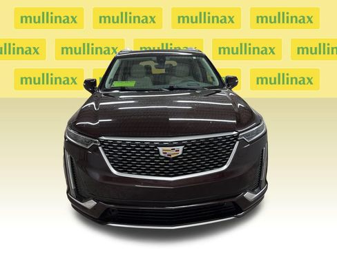 Used 2020 Cadillac XT6 Premium Luxury FWD image 16