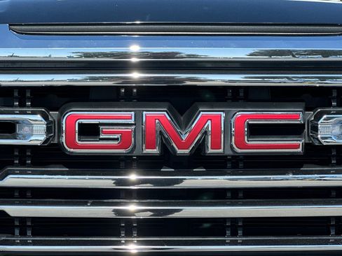 Used 2019 GMC Sierra 1500 SLT w/ SLT Premium Package image 37