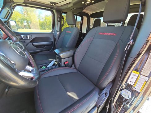 Used 2020 Jeep Gladiator Rubicon image 12