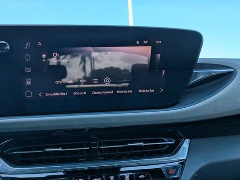 New 2026 Buick Envista Avenir image 22