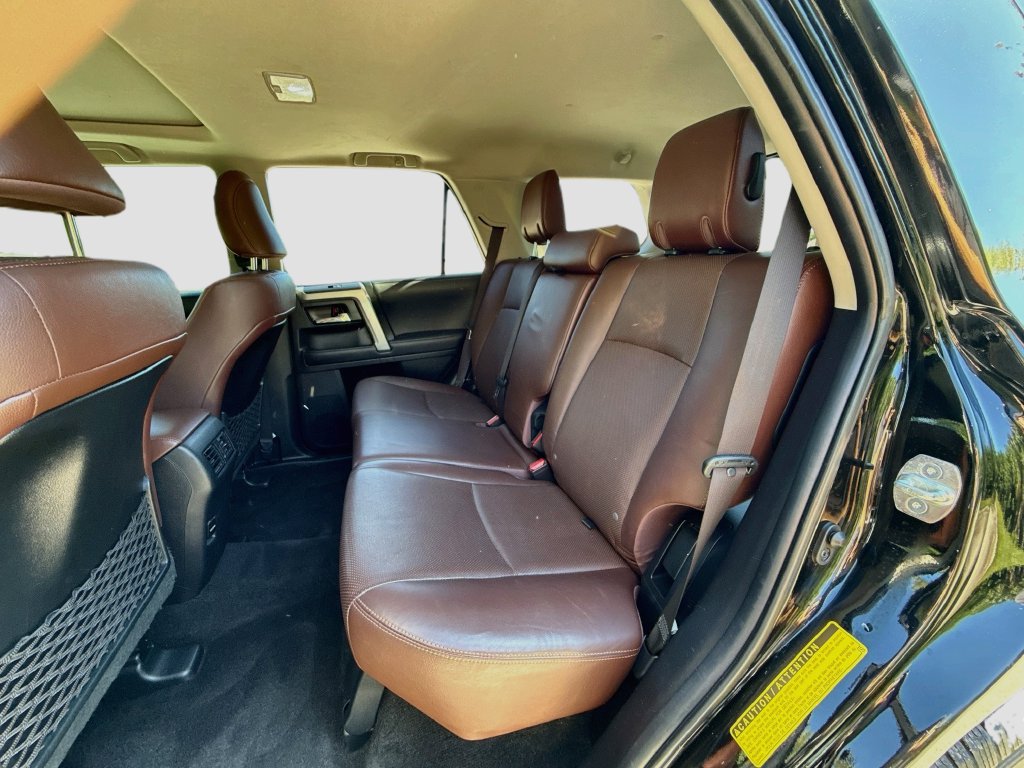 Used 2018 Toyota 4Runner Limited AWD/4WD image 20