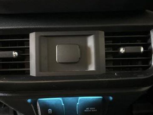 Certified 2021 Ford F150 Lariat w/ Equipment Group 502A High image 14