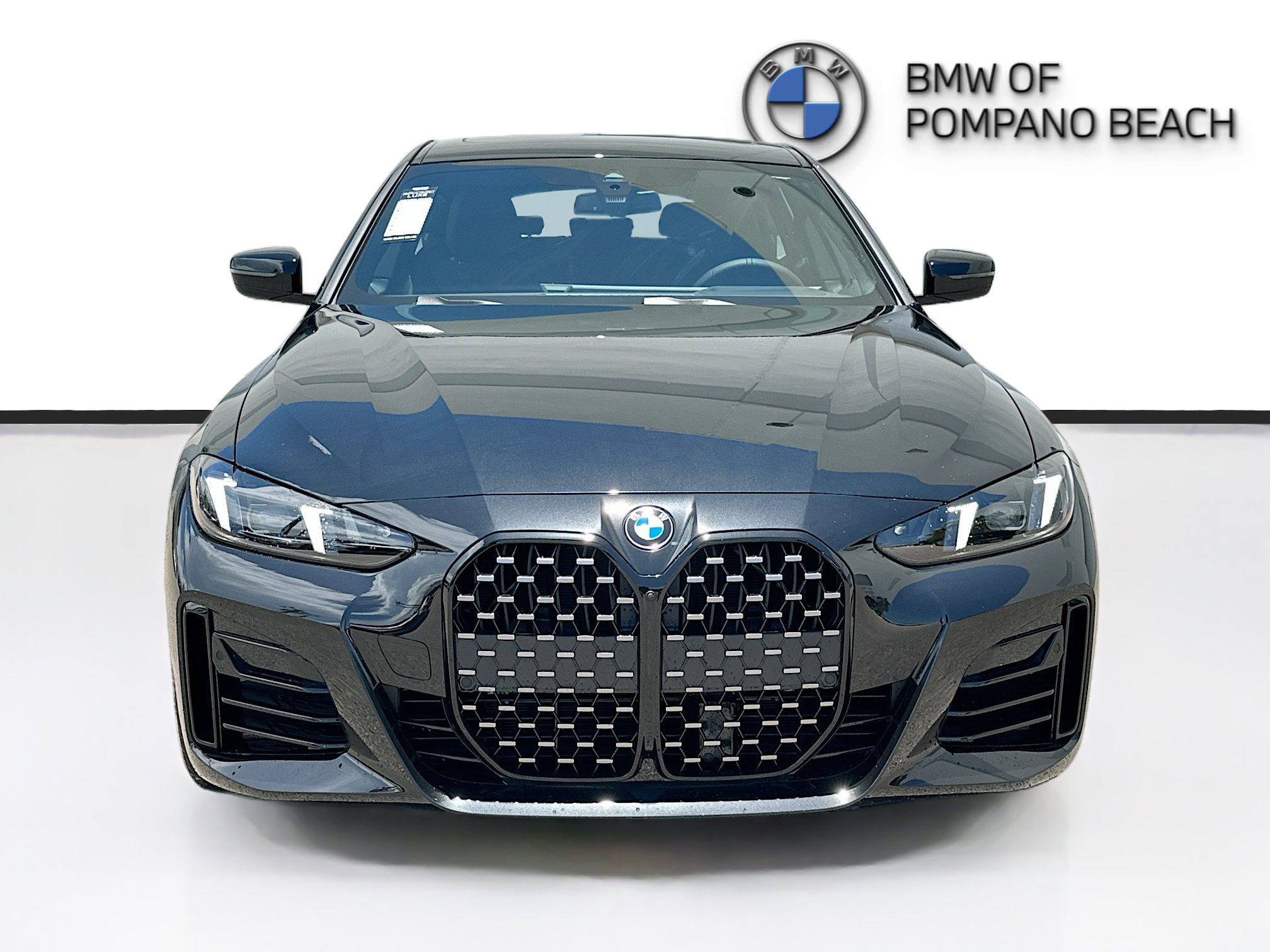 New 2026 BMW 430i w/ M Sport Package RWD image 2