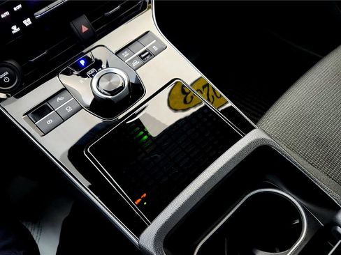 Certified 2023 Toyota bZ4X XLE image 20