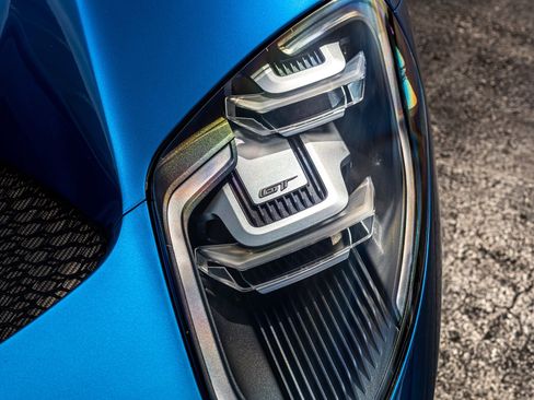 Used 2019 Ford GT image 27