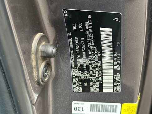 Used 2015 Toyota Sienna SE w/ SE Preferred Package FWD image 31