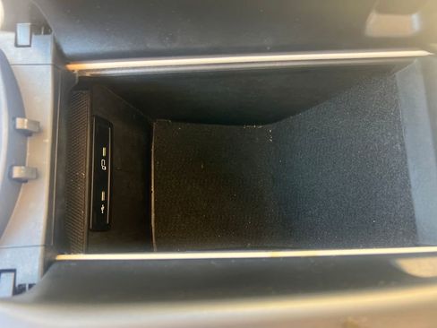 Used 2022 Mercedes-Benz GLC 300 GLC 300 w/ Premium Package Lite image 23