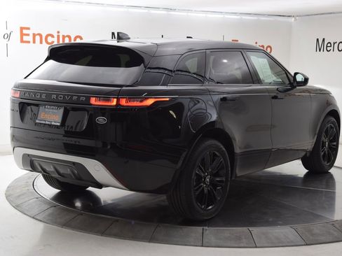 Used 2022 Land Rover Range Rover Velar R-Dynamic S image 5