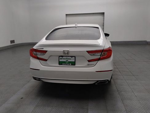 Used 2018 Honda Accord Sport image 7