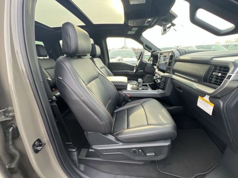 New 2025 Ford F150 Lariat w/ Equipment Group 502A High image 27