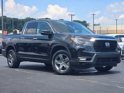 Used 2023 Honda Ridgeline RTL-E image 2