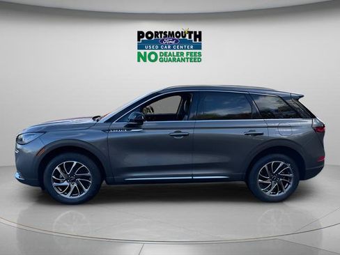 Used 2022 Lincoln Corsair AWD w/ Equipment Group 101A image 2
