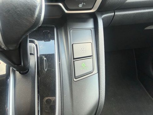 Used 2020 Honda CR-V Touring image 25
