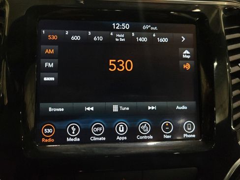Used 2019 Jeep Cherokee High Altitude AWD/4WD image 25