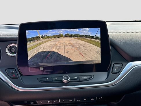 Used 2023 Chevrolet Blazer LT w/ Driver Confidence Package image 13