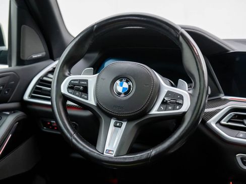Used 2022 BMW X5 M50i w/ Premium Package image 10