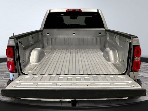 Used 2018 GMC Sierra 1500 2WD Double Cab image 7