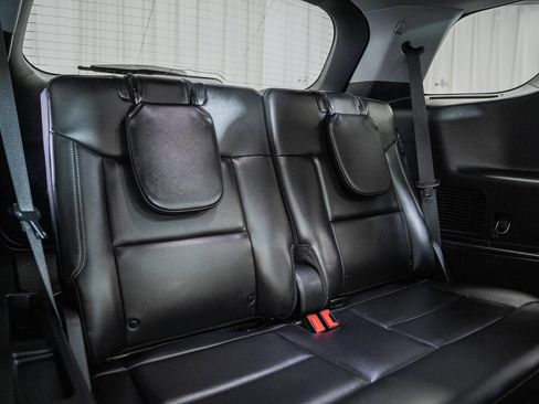 Used 2022 Ford Explorer XLT w/ Equipment Group 202A image 42