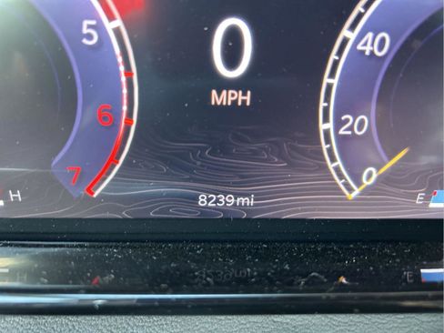 Used 2023 Jeep Wagoneer Series III w/ Preferred Equipment Group image 13