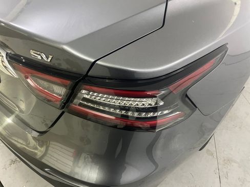 Used 2022 Nissan Maxima SV w/ Floor Mat Group image 48