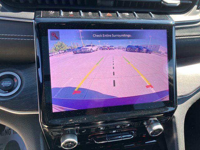 Certified 2022 Jeep Grand Cherokee L Overland AWD/4WD image 16