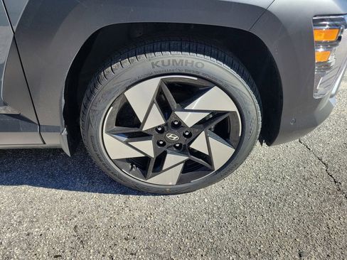 New 2026 Hyundai Kona Limited FWD image 6