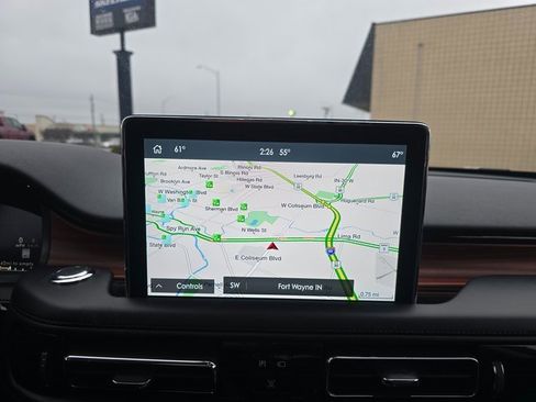 Used 2024 Lincoln Aviator Reserve image 17