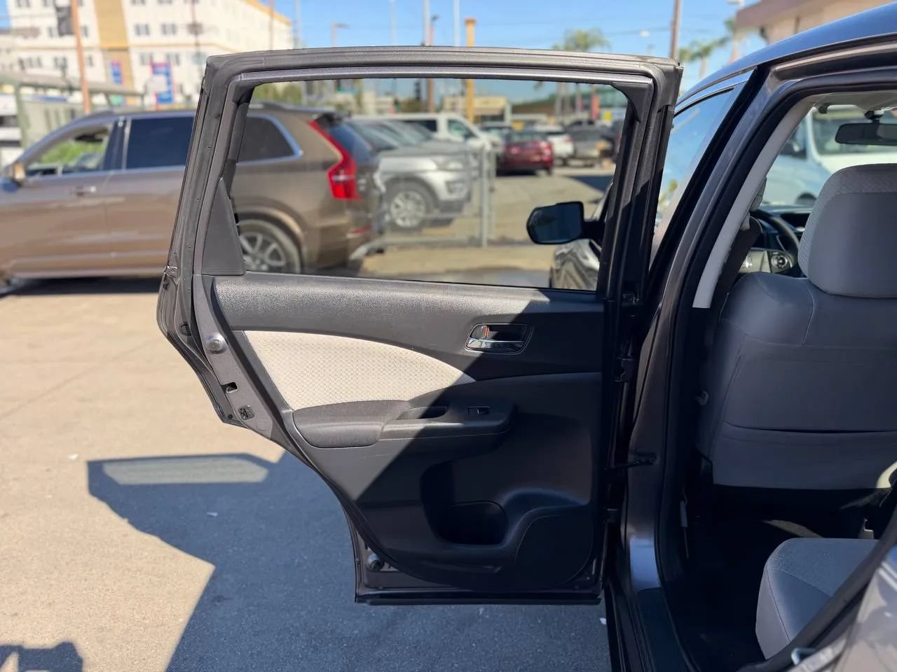 Used 2016 Honda CR-V EX image 25