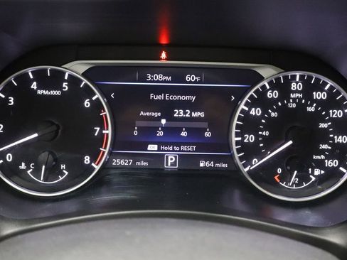 Used 2023 Nissan Sentra SV image 18