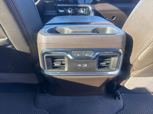 Used 2024 GMC Sierra 1500 Denali image 45