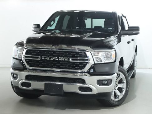 Used 2023 RAM 1500 Big Horn AWD/4WD image 3