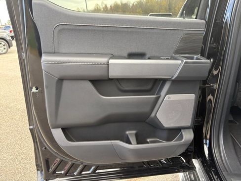 New 2025 Ford F150 Lariat w/ Equipment Group 502A High image 23