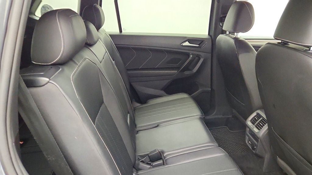 Used 2023 Volkswagen Tiguan SE R-Line FWD image 23