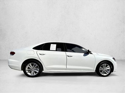Used 2020 Volkswagen Passat 2.0T S image 5