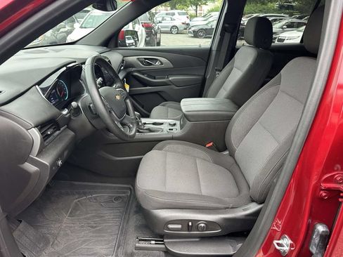 Used 2023 Chevrolet Traverse LT w/ LPO, Floor Liner Package AWD/4WD image 19
