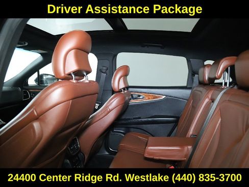 Used 2019 Lincoln Nautilus Reserve image 15