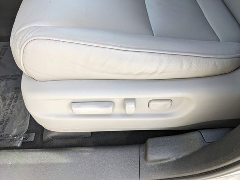 Used 2017 Honda Pilot EX-L image 28