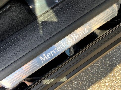 Used 2022 Mercedes-Benz GLE 350 4MATIC image 36