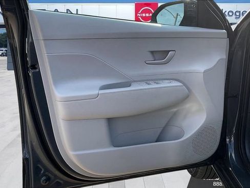 Used 2025 Hyundai Kona SEL AWD/4WD image 19