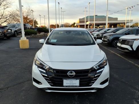New 2025 Nissan Versa SV w/ Trunk Package image 8