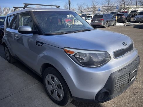 Used 2015 Kia Soul image 1