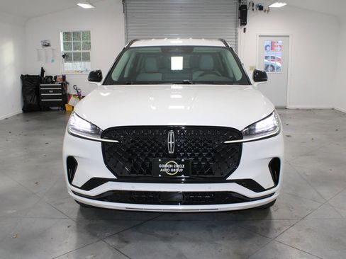 New 2026 Lincoln Aviator 2WD w/ Jet Appearance Package image 2