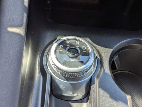 Used 2025 Ford Explorer ST-Line w/ ST-Line Street Pack image 20