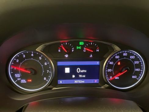 Used 2022 GMC Terrain SLT w/ Infotainment Package II image 10